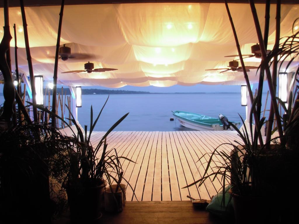 Hotel El Limbo 博卡斯德尔托罗 外观 照片